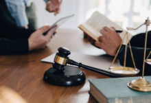 Choosing the Right Personal Injury Lawyers: What You Need to Know